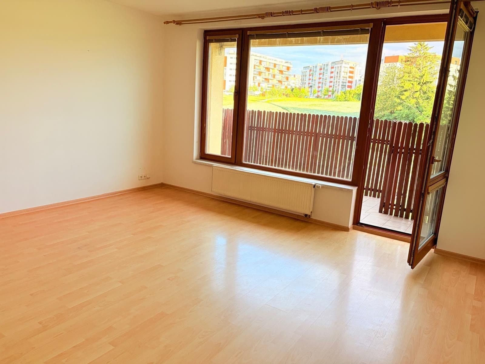 Pronájem bytu 3+kk 78 m², Lipovská, Praha, Praha Pronájem bytu 3+kk 78 m², Lipovská, Praha, Praha