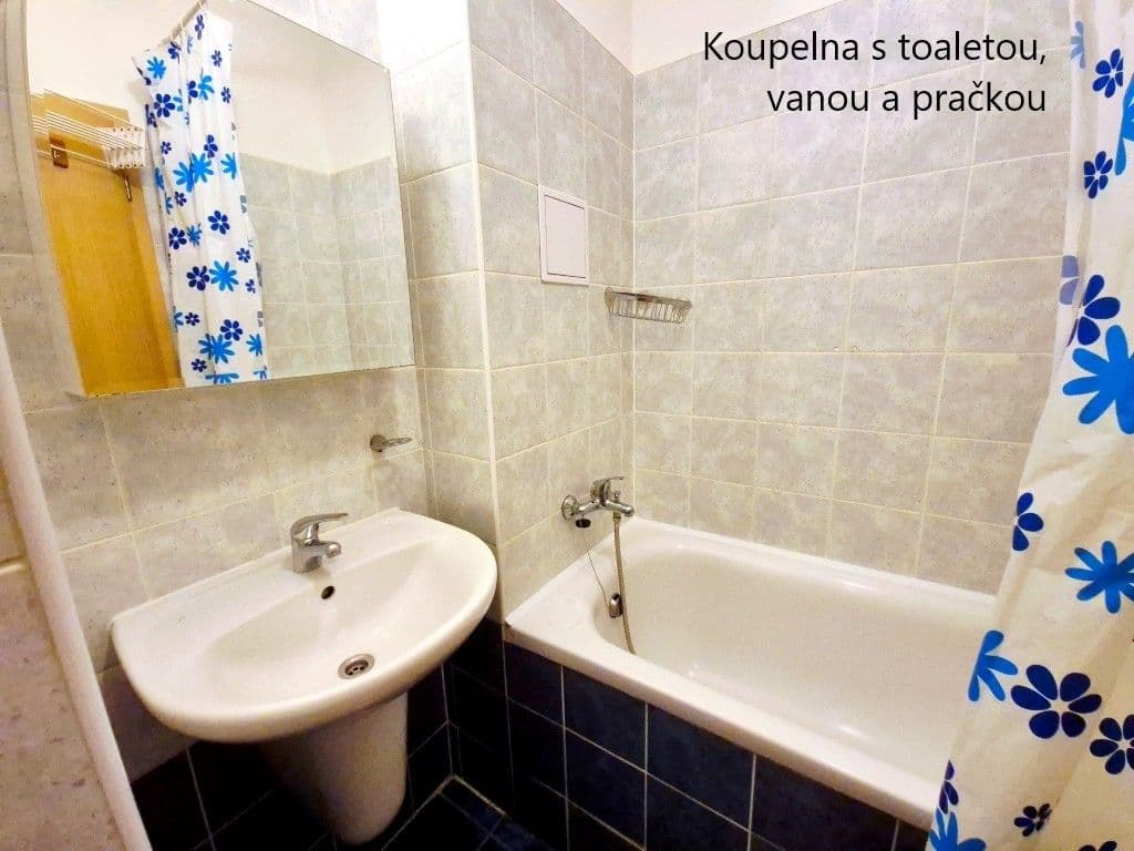 Pronájem bytu 2+kk 46 m², Místecká, Praha, Praha Pronájem bytu 2+kk 46 m², Místecká, Praha, Praha