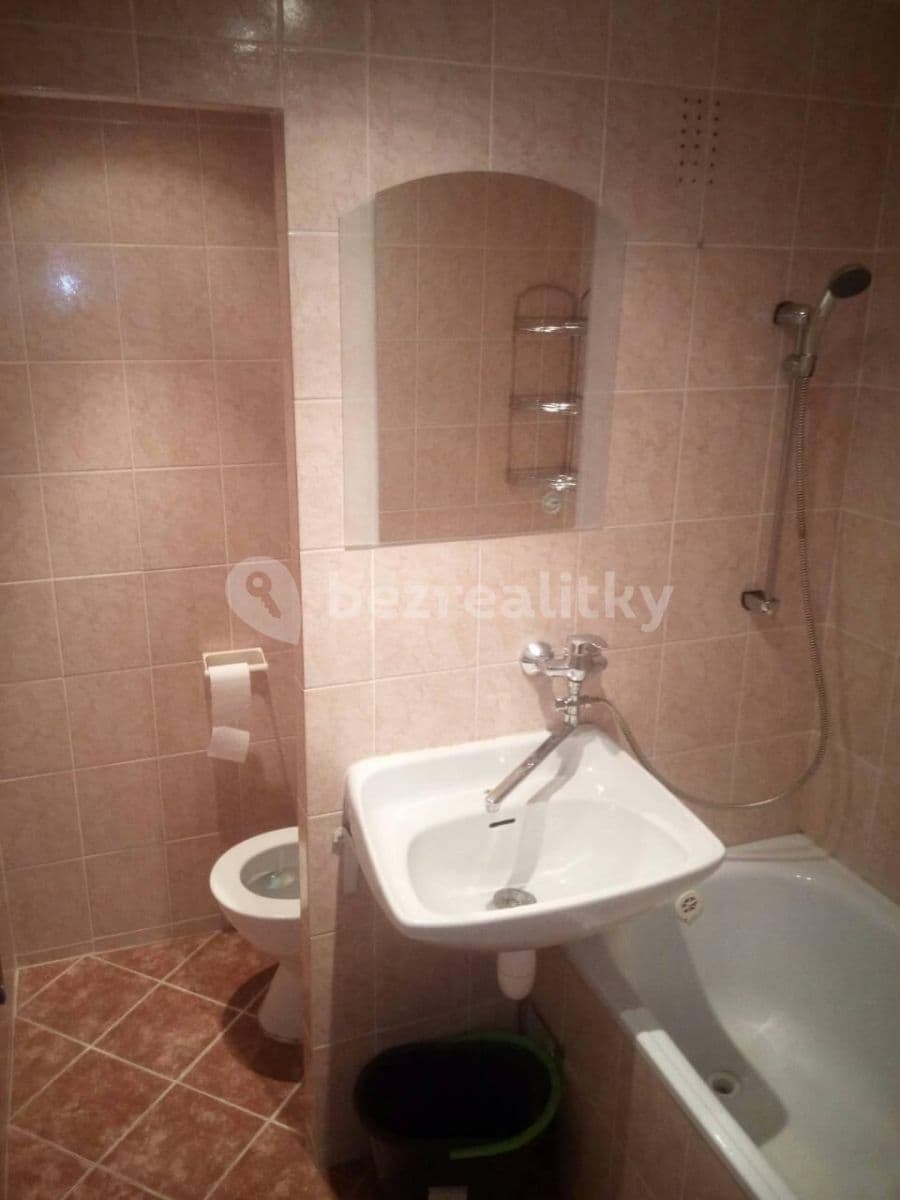Pronájem bytu 2+kk 39 m², Bratranců Veverkových, Karviná, Moravskoslezský kraj Pronájem bytu 2+kk 39 m², Bratranců Veverkových, Karviná, Moravskoslezský kraj