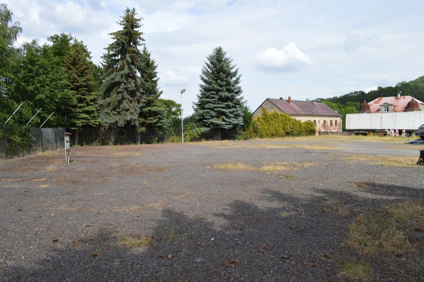 Pronájem pozemku 2.705 m², Libouchec, Ústecký kraj Pronájem pozemku 2.705 m², Libouchec, Ústecký kraj