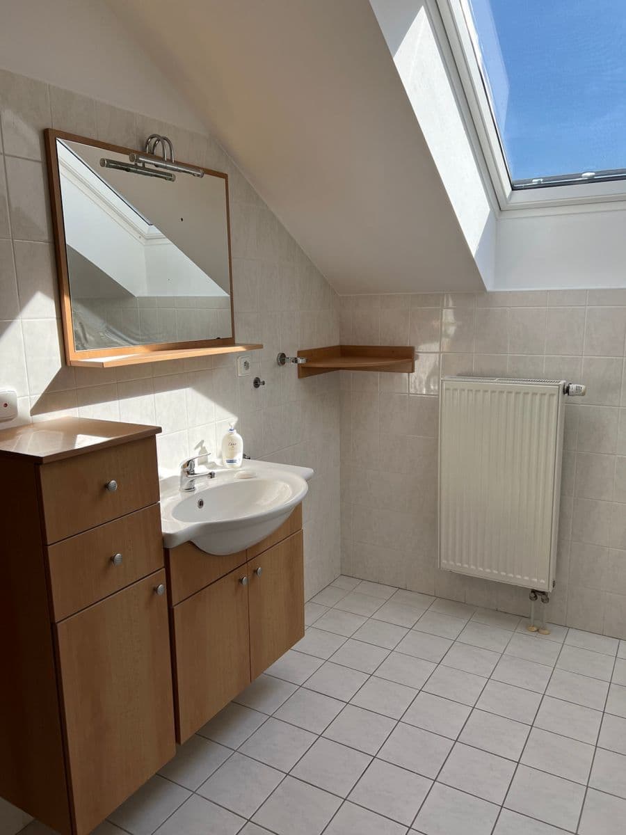 Pronájem bytu 2+1 62 m², Sídlištní, Praha, Praha Pronájem bytu 2+1 62 m², Sídlištní, Praha, Praha