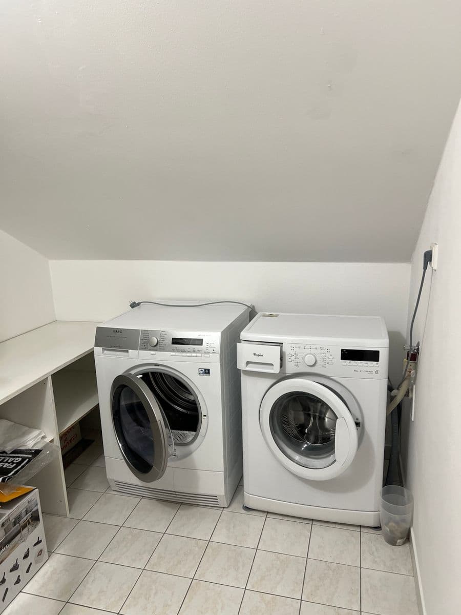 Pronájem bytu 2+1 62 m², Sídlištní, Praha, Praha Pronájem bytu 2+1 62 m², Sídlištní, Praha, Praha