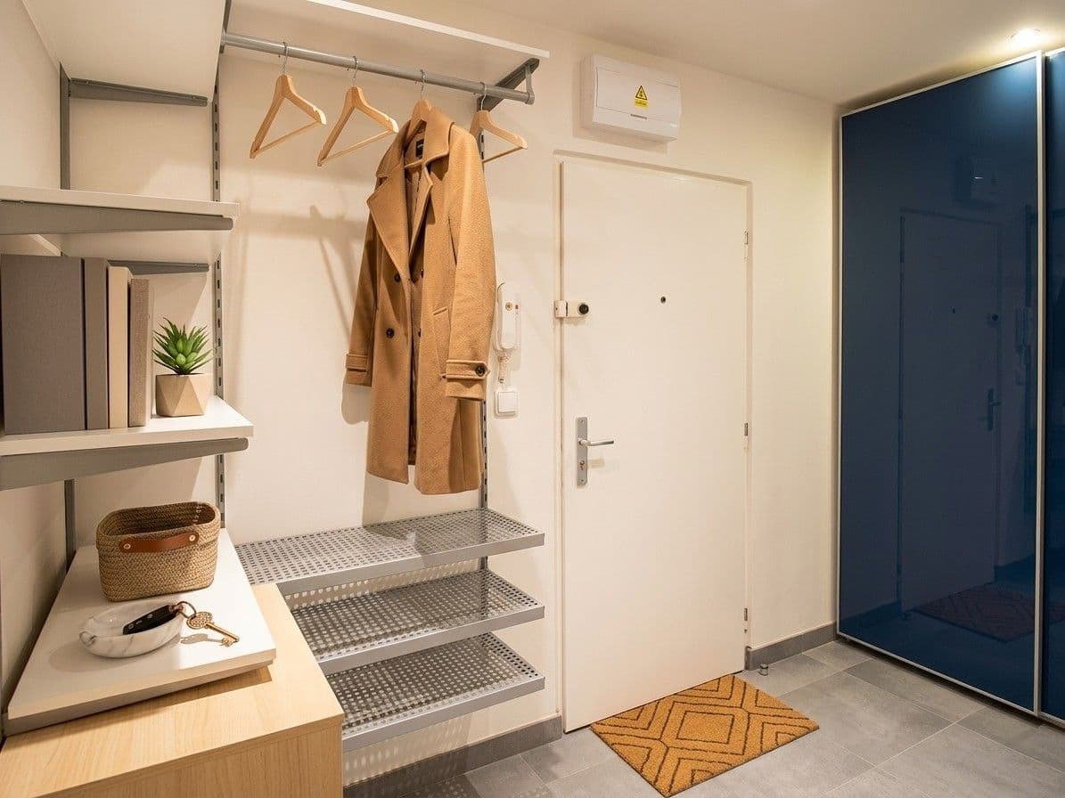 Pronájem bytu 2+kk 41 m², Mezipolí, Praha, Praha Pronájem bytu 2+kk 41 m², Mezipolí, Praha, Praha