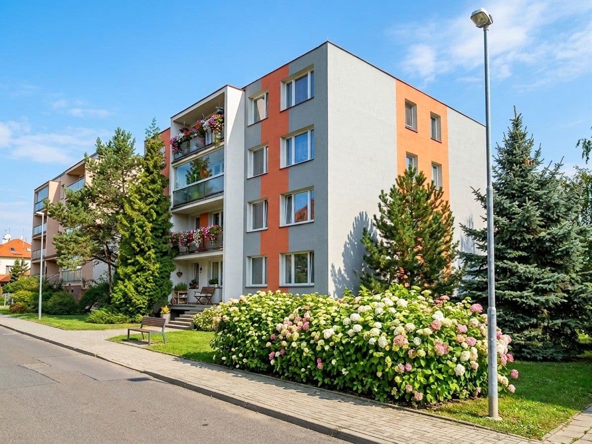 Pronájem bytu 2+kk 41 m², Mezipolí, Praha, Praha Pronájem bytu 2+kk 41 m², Mezipolí, Praha, Praha