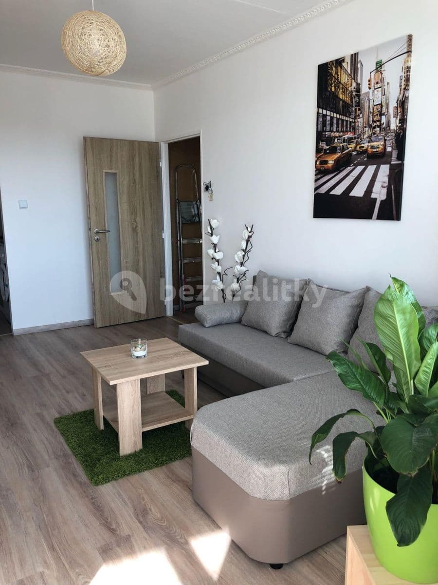 Pronájem bytu 2+kk 38 m², Lovosická, Praha, Praha Pronájem bytu 2+kk 38 m², Lovosická, Praha, Praha