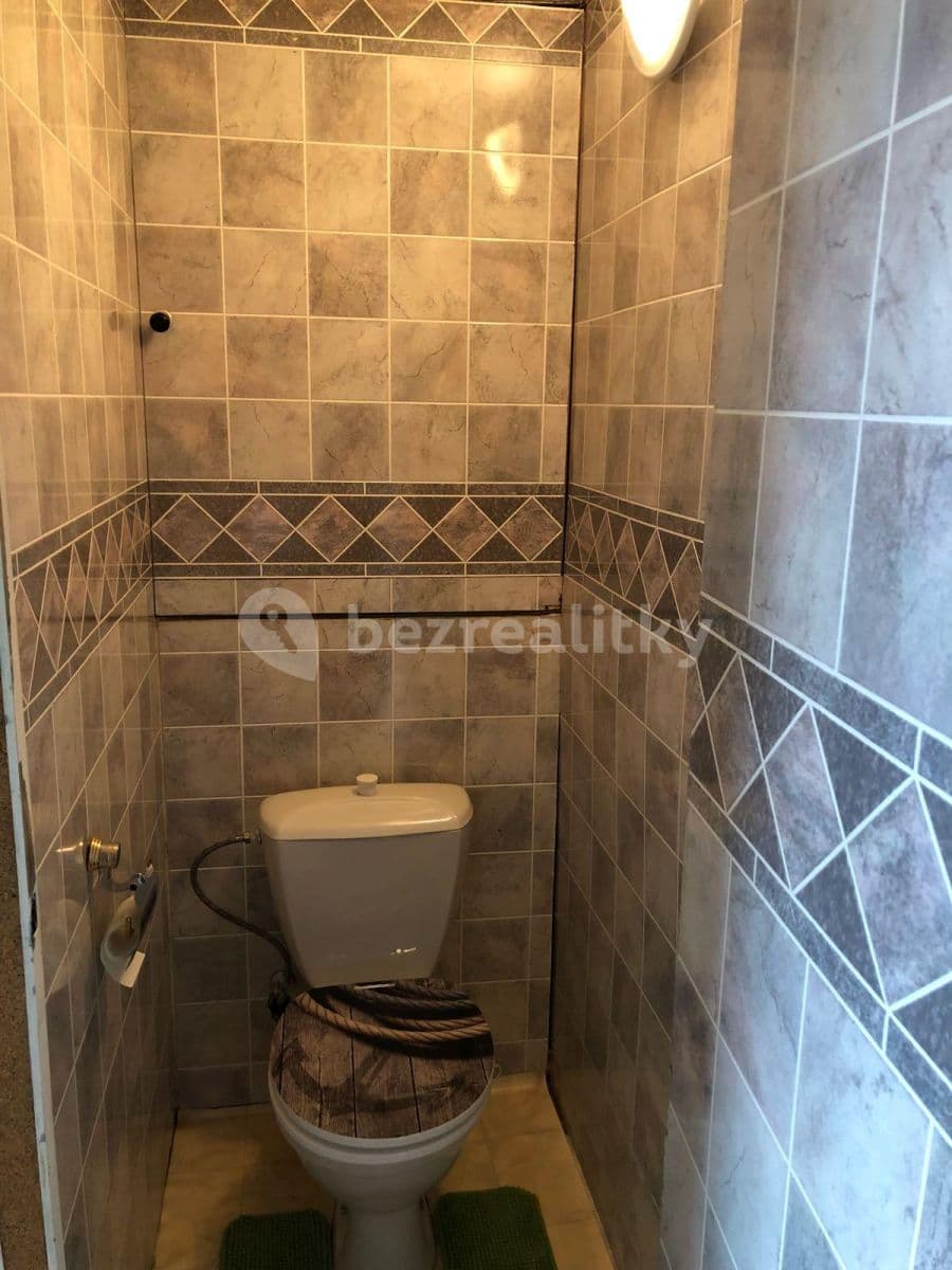 Pronájem bytu 2+kk 38 m², Lovosická, Praha, Praha Pronájem bytu 2+kk 38 m², Lovosická, Praha, Praha