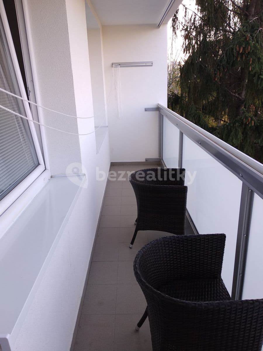 Pronájem bytu 2+kk 38 m², Lovosická, Praha, Praha Pronájem bytu 2+kk 38 m², Lovosická, Praha, Praha