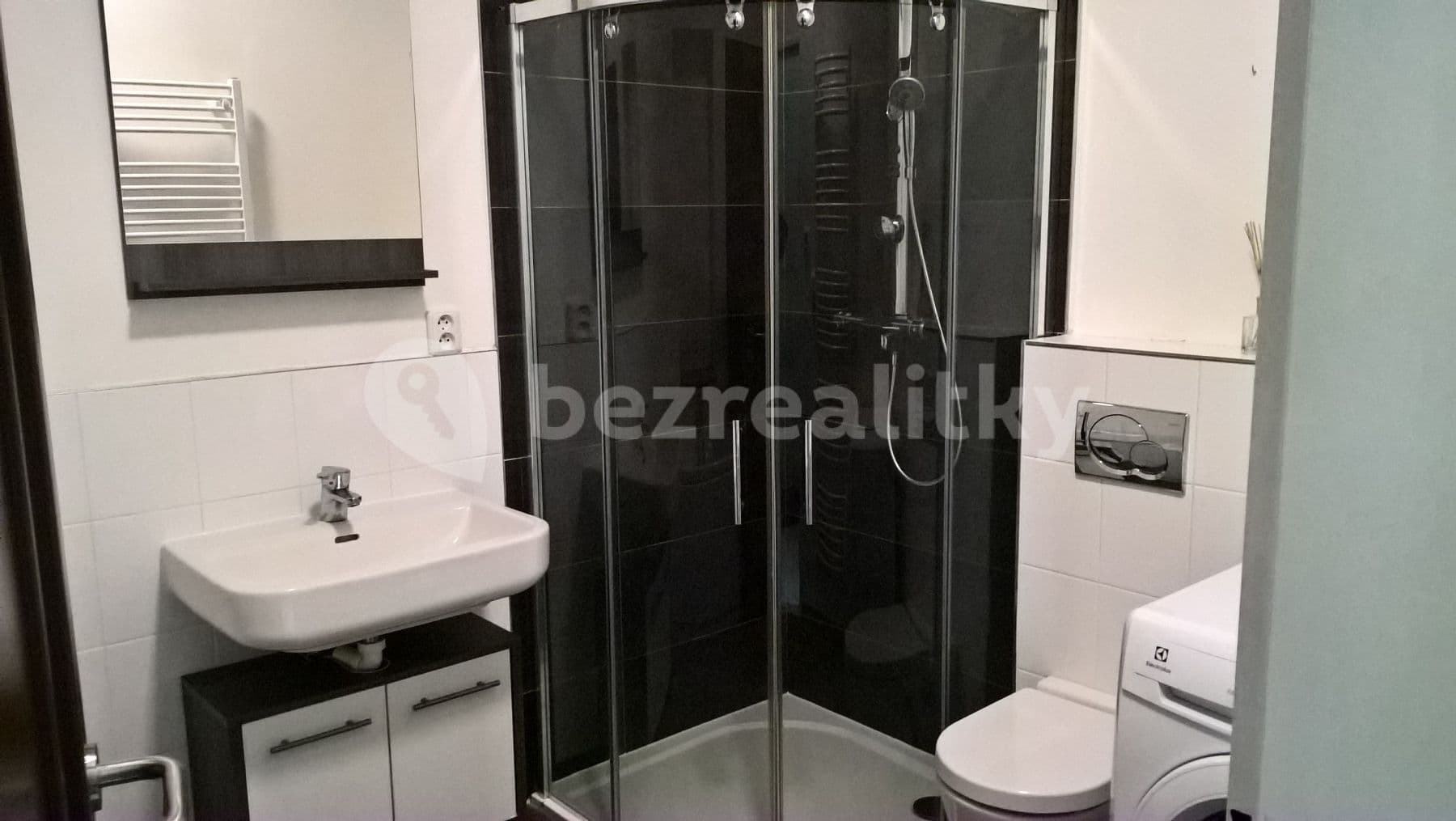 Pronájem bytu 1+1 38 m², Vranovská, Brno, Jihomoravský kraj Pronájem bytu 1+1 38 m², Vranovská, Brno, Jihomoravský kraj