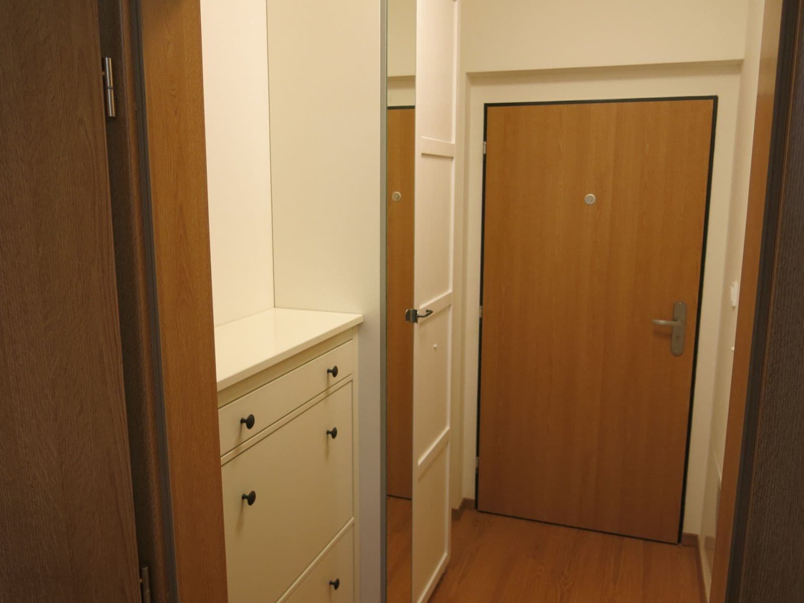 Pronájem bytu 1+kk 29 m², Holýšovská, Praha, Praha Pronájem bytu 1+kk 29 m², Holýšovská, Praha, Praha