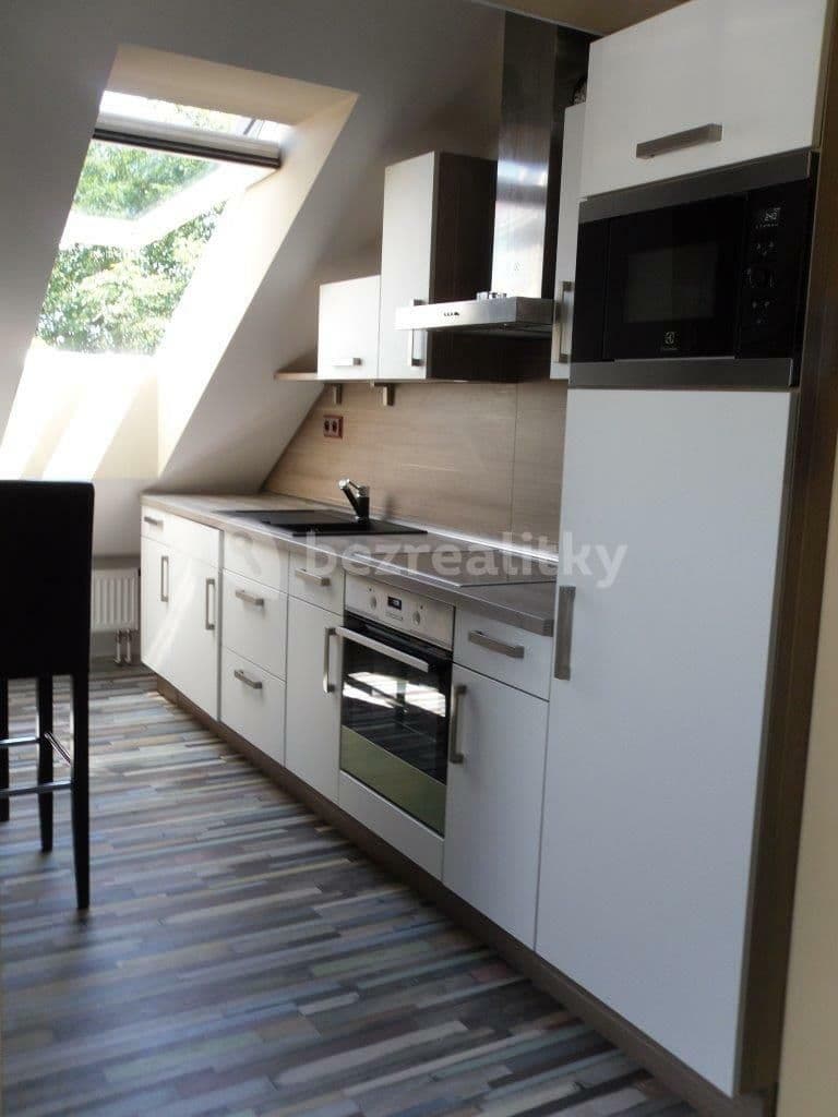 Pronájem bytu 2+kk 40 m², V Zámku, Pozořice, Jihomoravský kraj Pronájem bytu 2+kk 40 m², V Zámku, Pozořice, Jihomoravský kraj