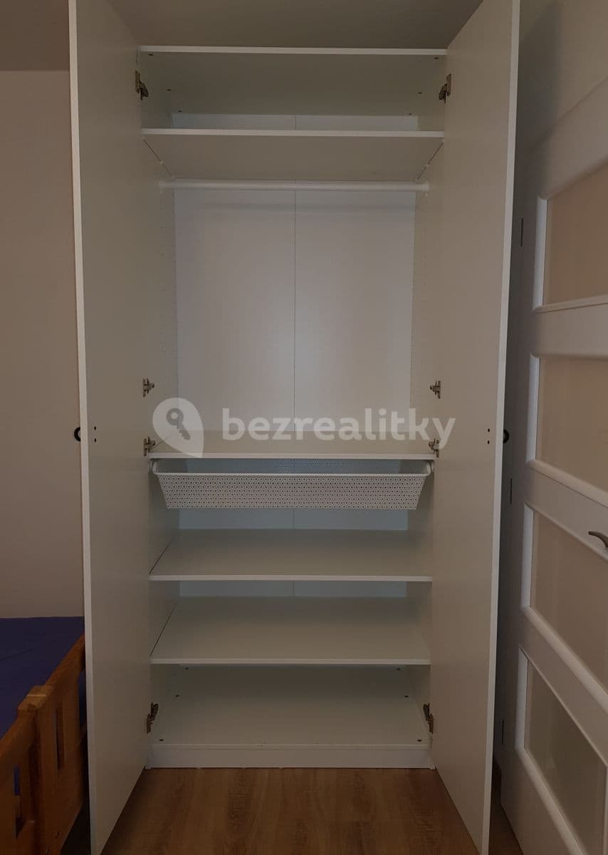 Pronájem bytu 1+kk 33 m², Zahradníčkova, Praha, Praha Pronájem bytu 1+kk 33 m², Zahradníčkova, Praha, Praha