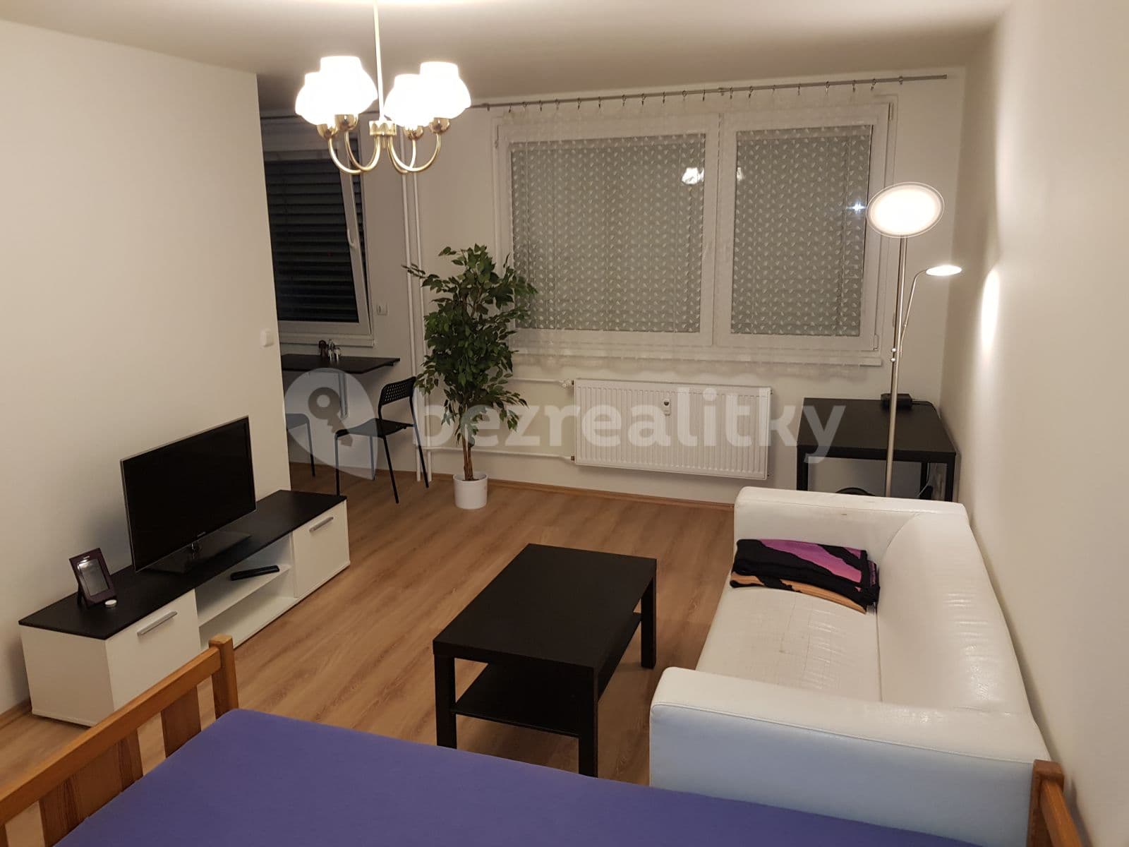 Pronájem bytu 1+kk 33 m², Zahradníčkova, Praha, Praha Pronájem bytu 1+kk 33 m², Zahradníčkova, Praha, Praha