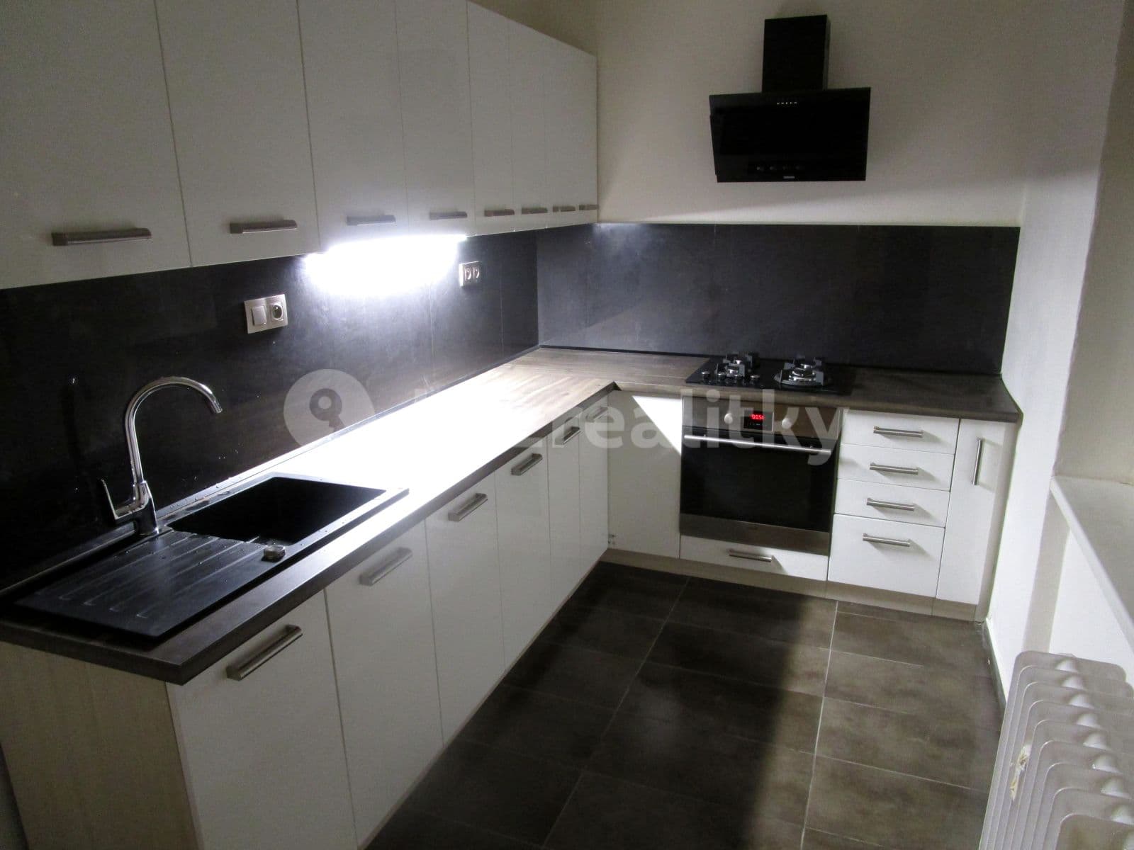 Pronájem bytu 2+1 54 m², Pionýrů, Most, Ústecký kraj Pronájem bytu 2+1 54 m², Pionýrů, Most, Ústecký kraj