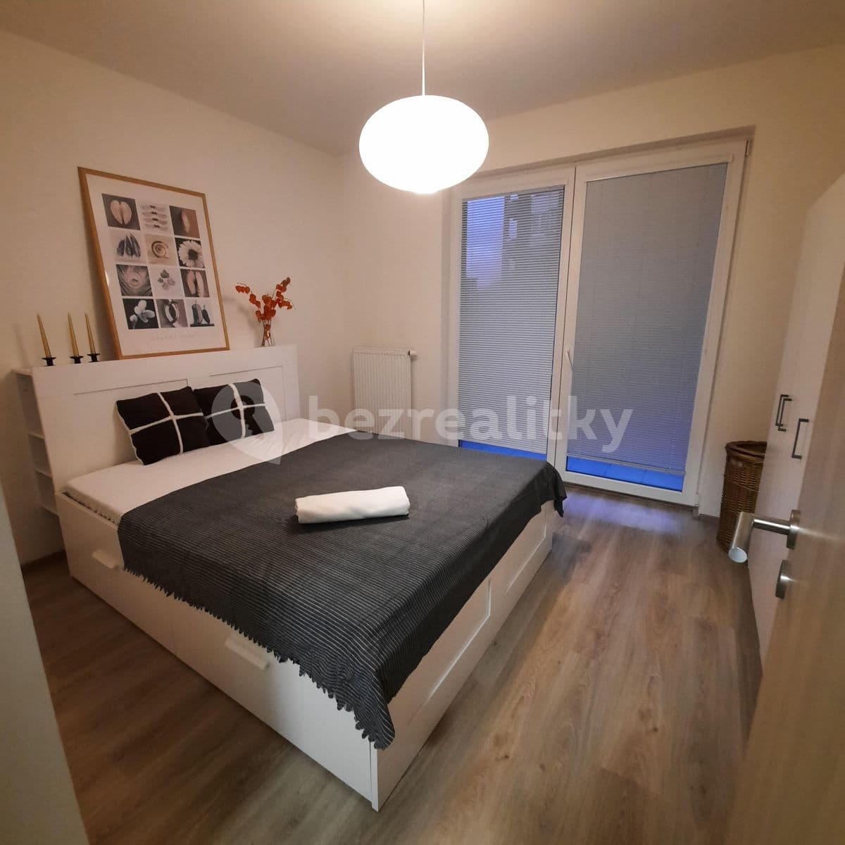 Pronájem bytu 2+kk 57 m², Sazovická, Praha, Praha Pronájem bytu 2+kk 57 m², Sazovická, Praha, Praha
