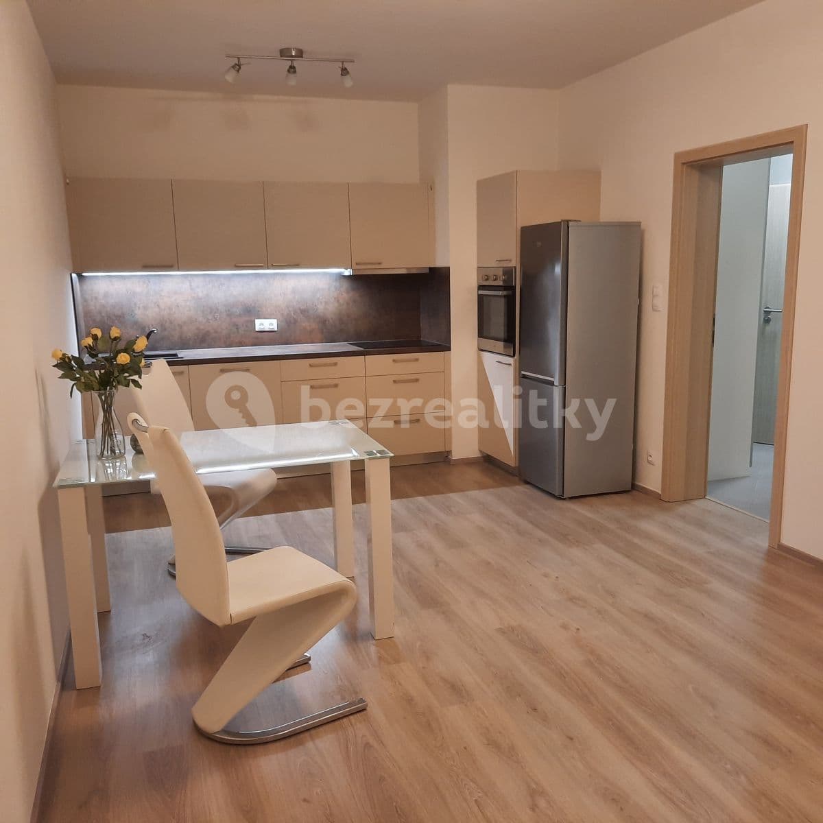 Pronájem bytu 2+kk 57 m², Sazovická, Praha, Praha Pronájem bytu 2+kk 57 m², Sazovická, Praha, Praha