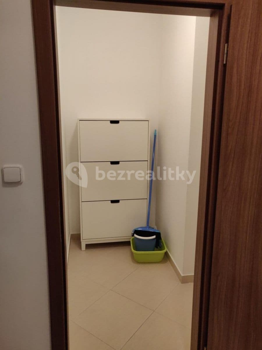 Pronájem bytu 2+kk 50 m², Makedonská, Praha, Praha Pronájem bytu 2+kk 50 m², Makedonská, Praha, Praha