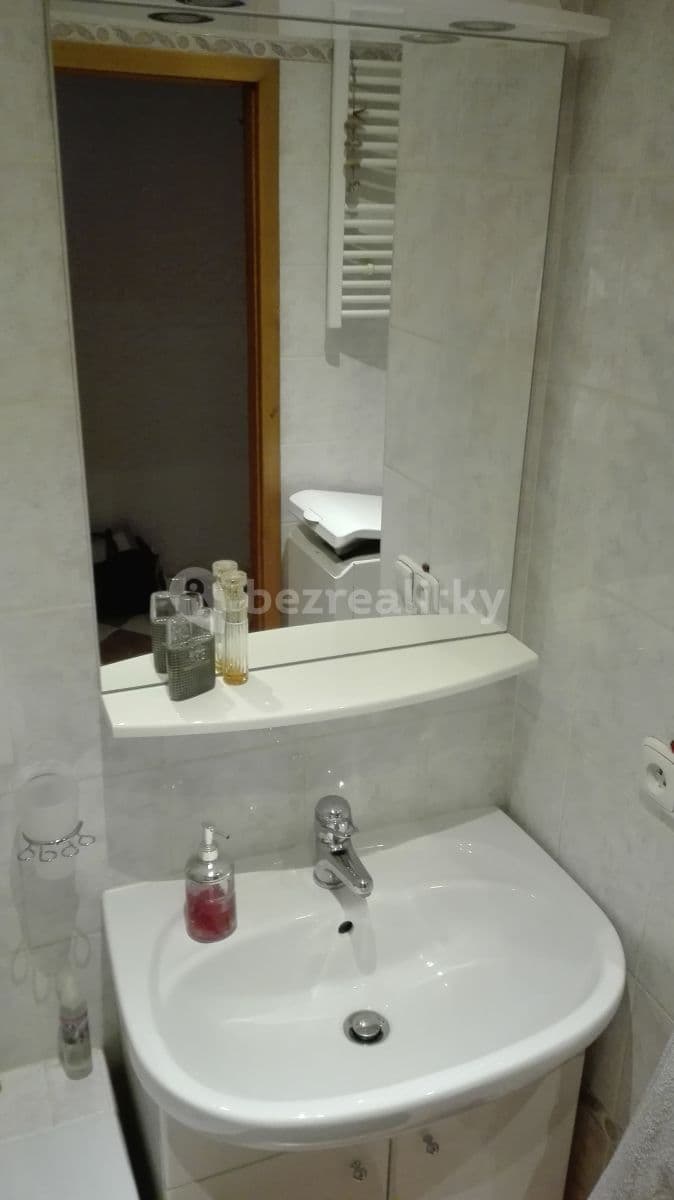 Pronájem bytu 2+kk 45 m², Petržílova, Praha, Praha Pronájem bytu 2+kk 45 m², Petržílova, Praha, Praha