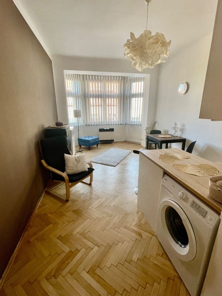 Pronájem bytu 1+kk 26 m², Sudoměřská, Praha, Praha Pronájem bytu 1+kk 26 m², Sudoměřská, Praha, Praha