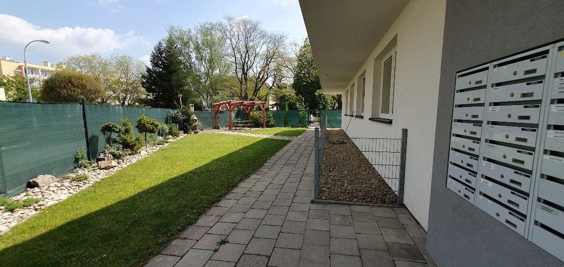 Pronájem bytu Garsoniéra 20 m², Pompova, Brno, Jihomoravský kraj Pronájem bytu Garsoniéra 20 m², Pompova, Brno, Jihomoravský kraj