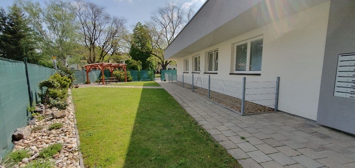 Pronájem bytu Garsoniéra 20 m², Pompova, Brno, Jihomoravský kraj Pronájem bytu Garsoniéra 20 m², Pompova, Brno, Jihomoravský kraj