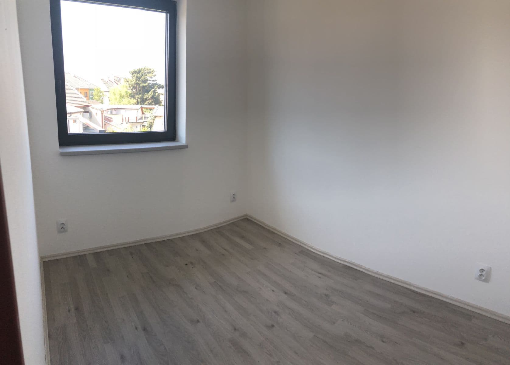 Pronájem bytu 2+kk 33 m², Bělohorská, Brno, Jihomoravský kraj Pronájem bytu 2+kk 33 m², Bělohorská, Brno, Jihomoravský kraj