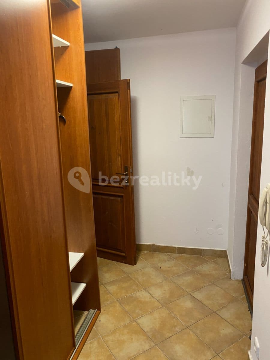 Pronájem bytu 1+kk 34 m², Kroftova, Brno, Jihomoravský kraj Pronájem bytu 1+kk 34 m², Kroftova, Brno, Jihomoravský kraj