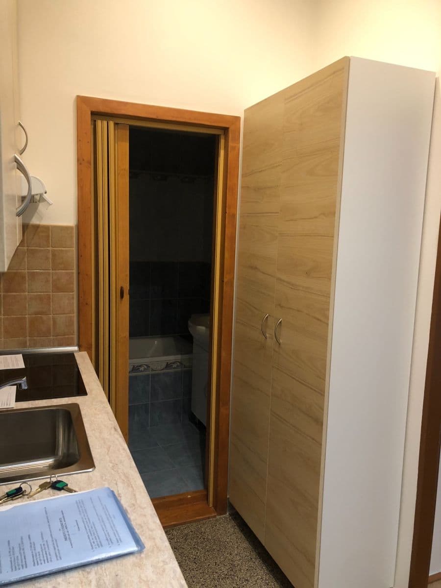 Pronájem bytu 2+kk 49 m², Dolní, Praha, Praha Pronájem bytu 2+kk 49 m², Dolní, Praha, Praha