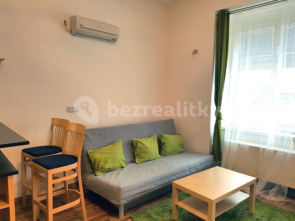 Pronájem bytu 1+kk 34 m², Dělnická, Praha, Praha Pronájem bytu 1+kk 34 m², Dělnická, Praha, Praha