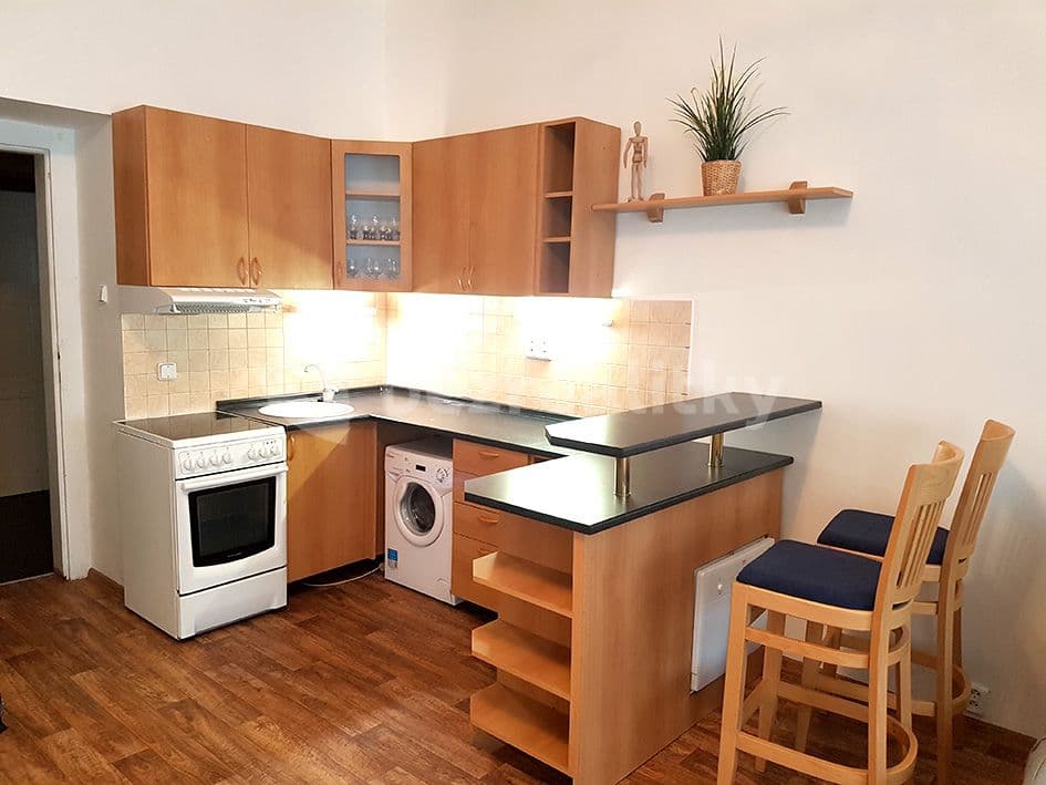 Pronájem bytu 1+kk 34 m², Dělnická, Praha, Praha Pronájem bytu 1+kk 34 m², Dělnická, Praha, Praha