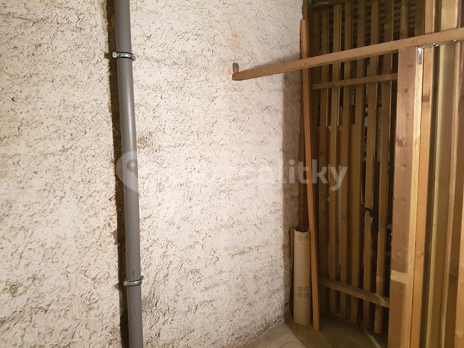 Pronájem bytu 1+kk 34 m², Dělnická, Praha, Praha Pronájem bytu 1+kk 34 m², Dělnická, Praha, Praha