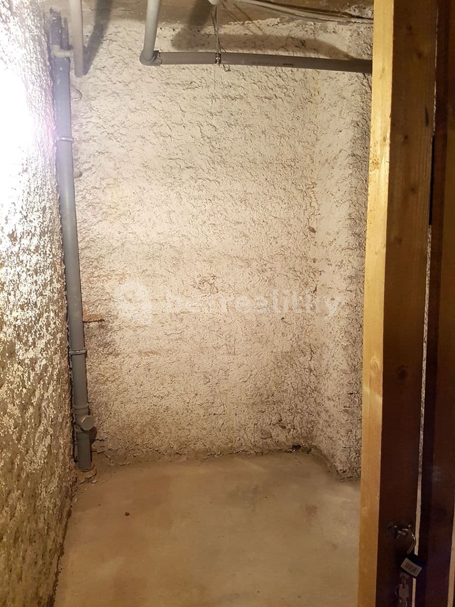 Pronájem bytu 1+kk 34 m², Dělnická, Praha, Praha Pronájem bytu 1+kk 34 m², Dělnická, Praha, Praha