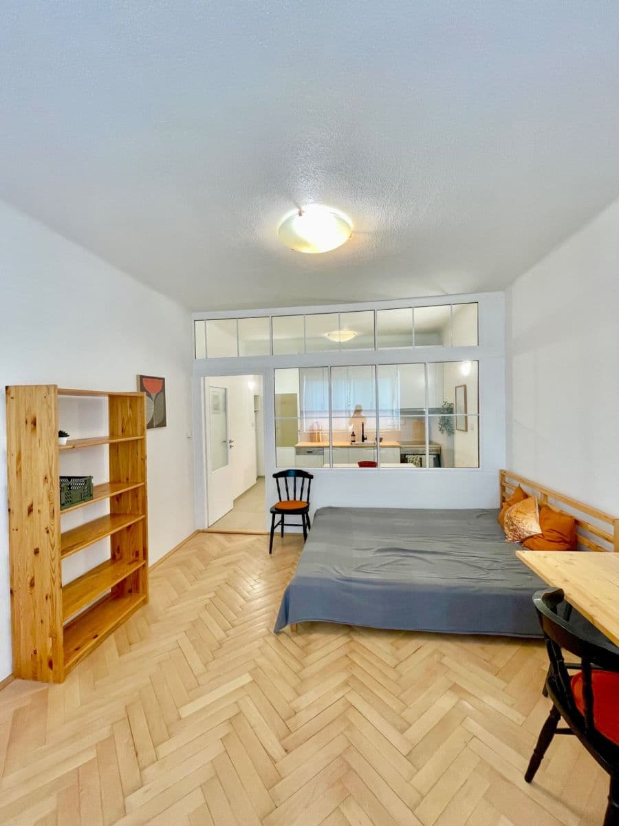 Pronájem bytu 1+1 33 m², Skřivanova, Brno, Jihomoravský kraj Pronájem bytu 1+1 33 m², Skřivanova, Brno, Jihomoravský kraj