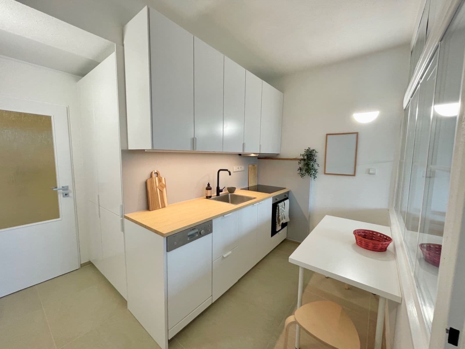 Pronájem bytu 1+1 33 m², Skřivanova, Brno, Jihomoravský kraj Pronájem bytu 1+1 33 m², Skřivanova, Brno, Jihomoravský kraj