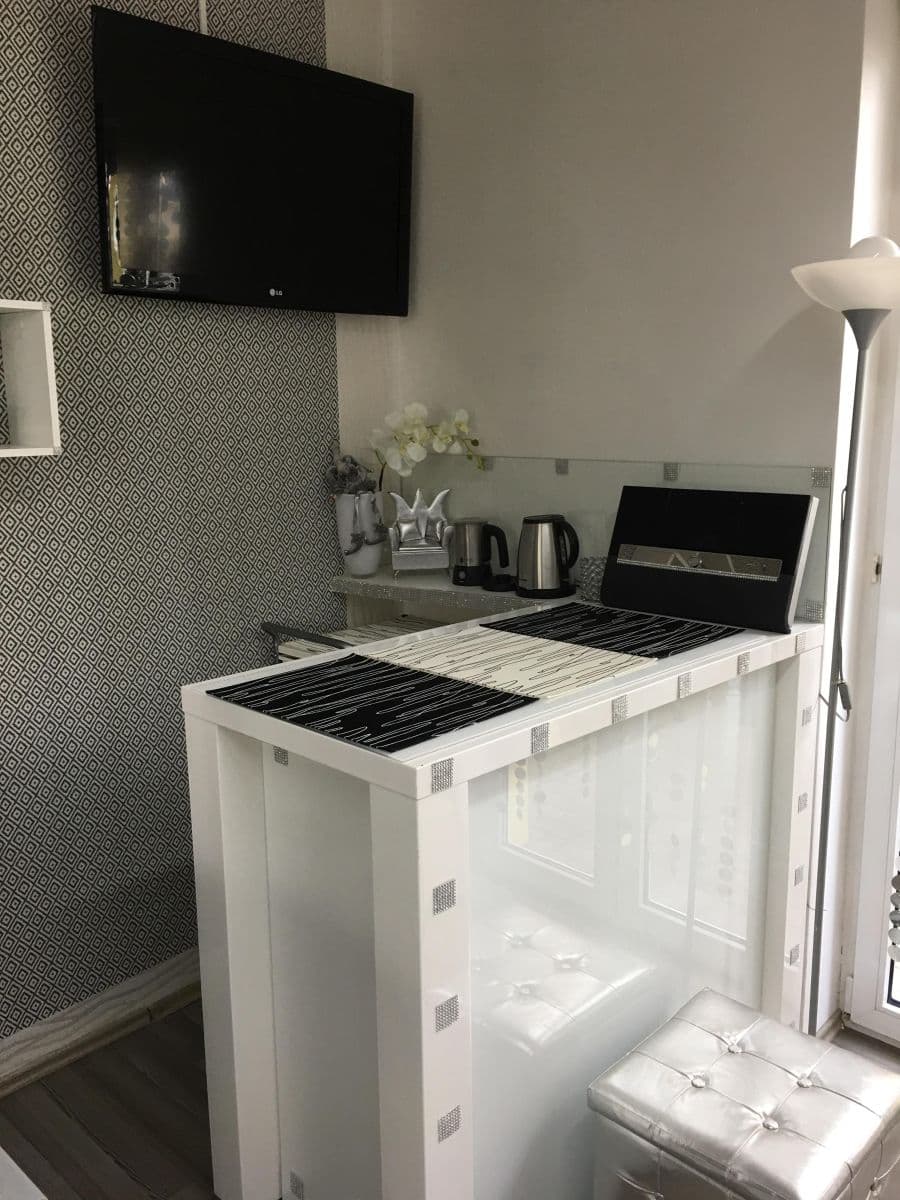 Pronájem bytu 1+kk 35 m², Koterovská, Plzeň, Plzeňský kraj Pronájem bytu 1+kk 35 m², Koterovská, Plzeň, Plzeňský kraj