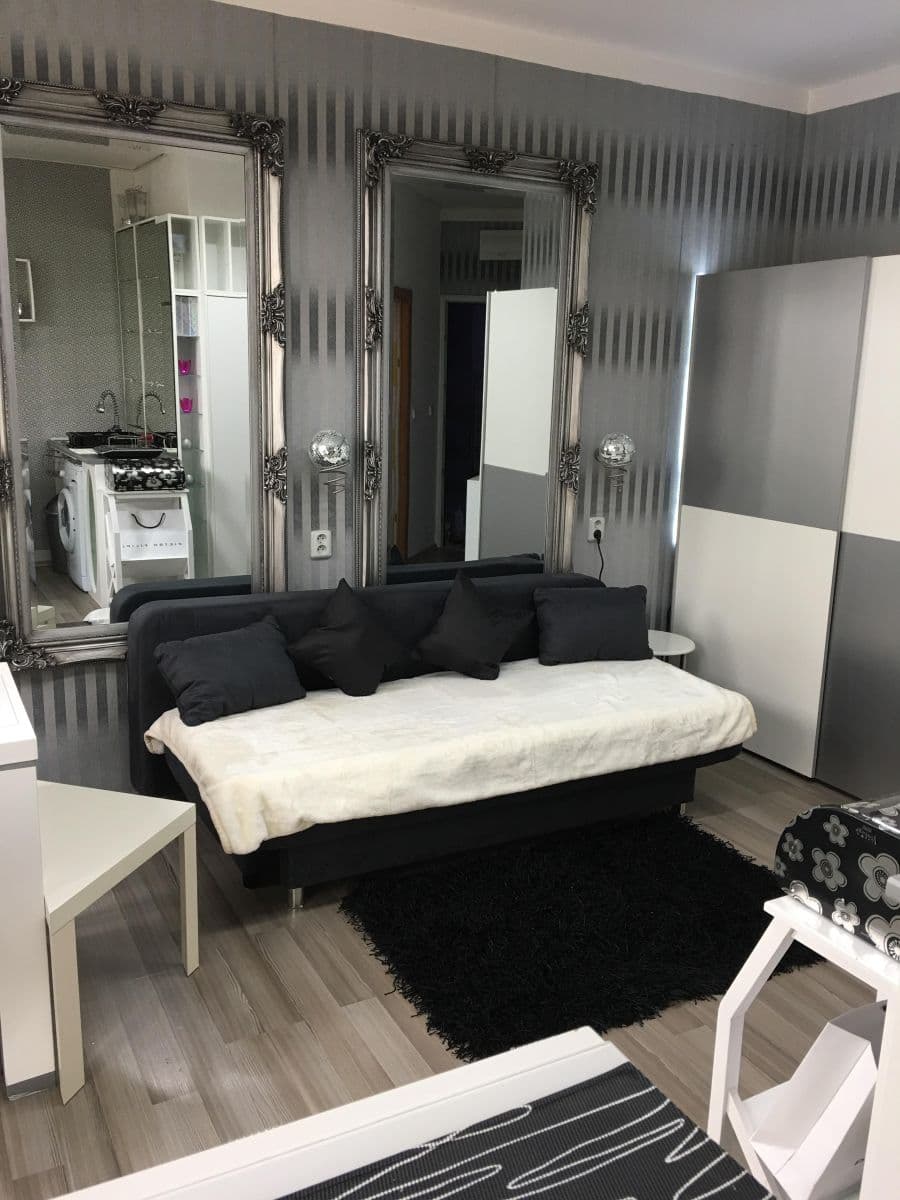 Pronájem bytu 1+kk 35 m², Koterovská, Plzeň, Plzeňský kraj Pronájem bytu 1+kk 35 m², Koterovská, Plzeň, Plzeňský kraj