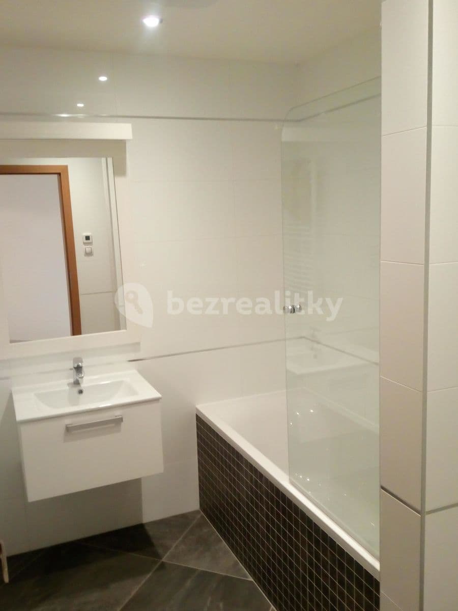 Pronájem bytu 3+kk 124 m², Vojenova, Praha, Praha Pronájem bytu 3+kk 124 m², Vojenova, Praha, Praha