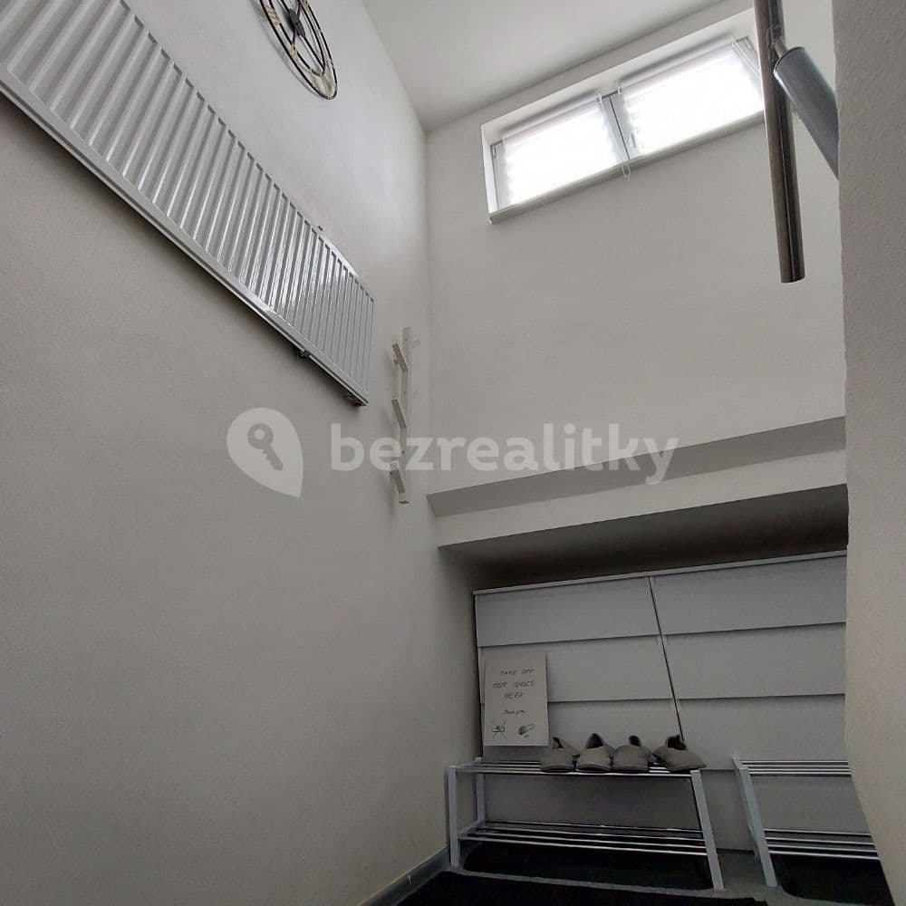 Pronájem bytu 3+1 85 m², Vostrovská, Praha, Praha Pronájem bytu 3+1 85 m², Vostrovská, Praha, Praha