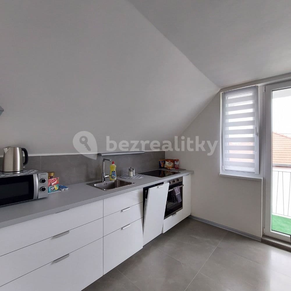 Pronájem bytu 3+1 85 m², Vostrovská, Praha, Praha Pronájem bytu 3+1 85 m², Vostrovská, Praha, Praha