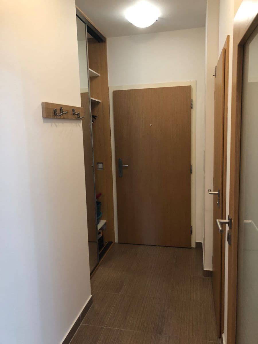 Pronájem bytu 2+kk 48 m², Teplická, Praha, Praha Pronájem bytu 2+kk 48 m², Teplická, Praha, Praha