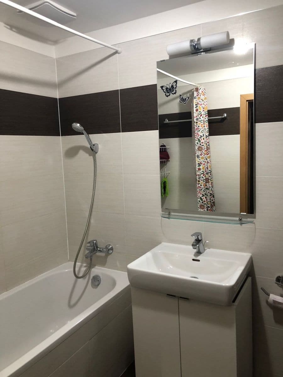 Pronájem bytu 2+kk 48 m², Teplická, Praha, Praha Pronájem bytu 2+kk 48 m², Teplická, Praha, Praha