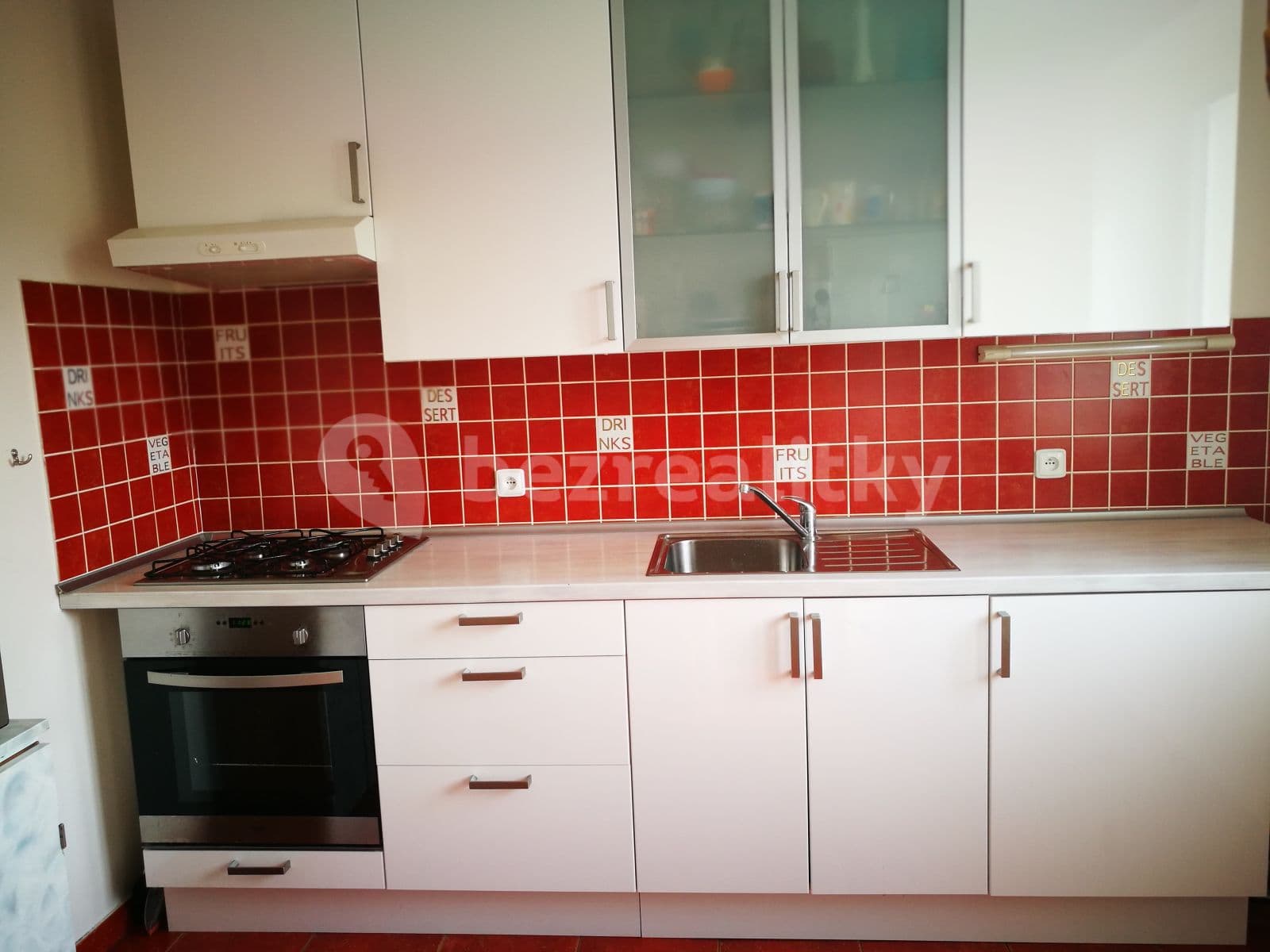 Pronájem bytu 2+1 57 m², U Kombinátu, Praha, Praha Pronájem bytu 2+1 57 m², U Kombinátu, Praha, Praha