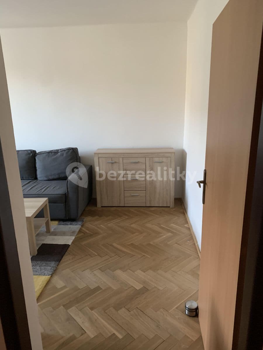Pronájem bytu 2+1 57 m², U Kombinátu, Praha, Praha Pronájem bytu 2+1 57 m², U Kombinátu, Praha, Praha