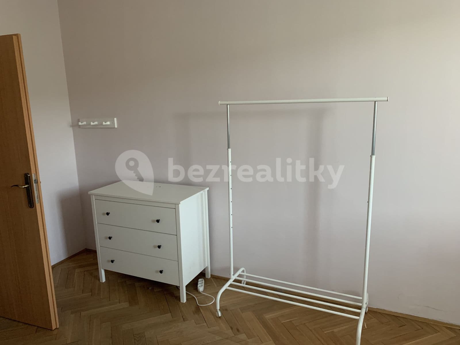 Pronájem bytu 2+1 57 m², U Kombinátu, Praha, Praha Pronájem bytu 2+1 57 m², U Kombinátu, Praha, Praha