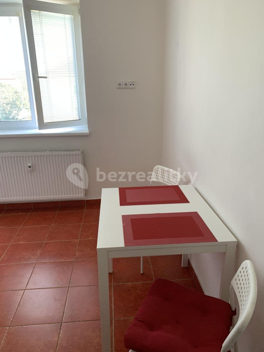 Pronájem bytu 2+1 57 m², U Kombinátu, Praha, Praha Pronájem bytu 2+1 57 m², U Kombinátu, Praha, Praha