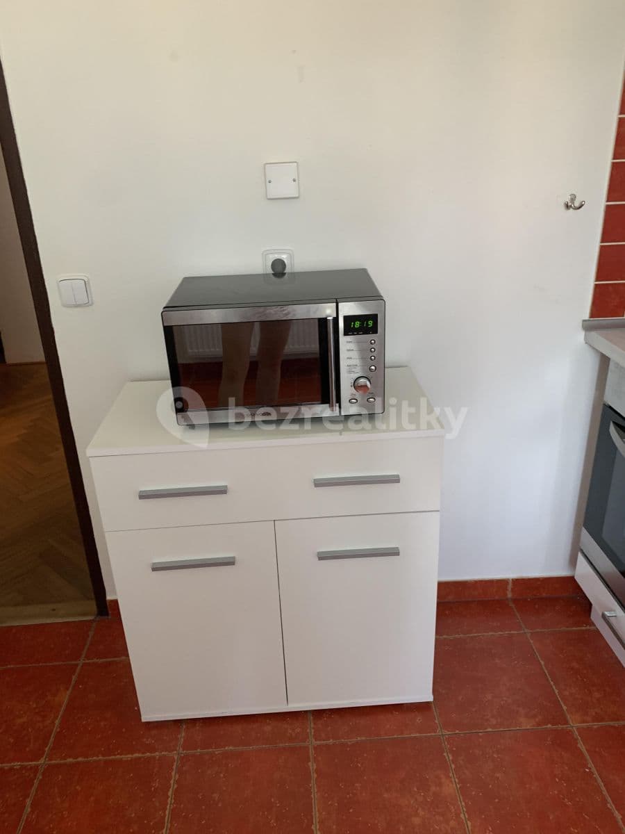 Pronájem bytu 2+1 57 m², U Kombinátu, Praha, Praha Pronájem bytu 2+1 57 m², U Kombinátu, Praha, Praha