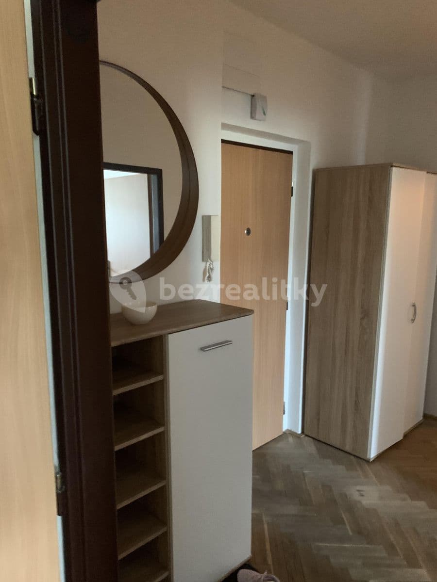Pronájem bytu 2+1 57 m², U Kombinátu, Praha, Praha Pronájem bytu 2+1 57 m², U Kombinátu, Praha, Praha