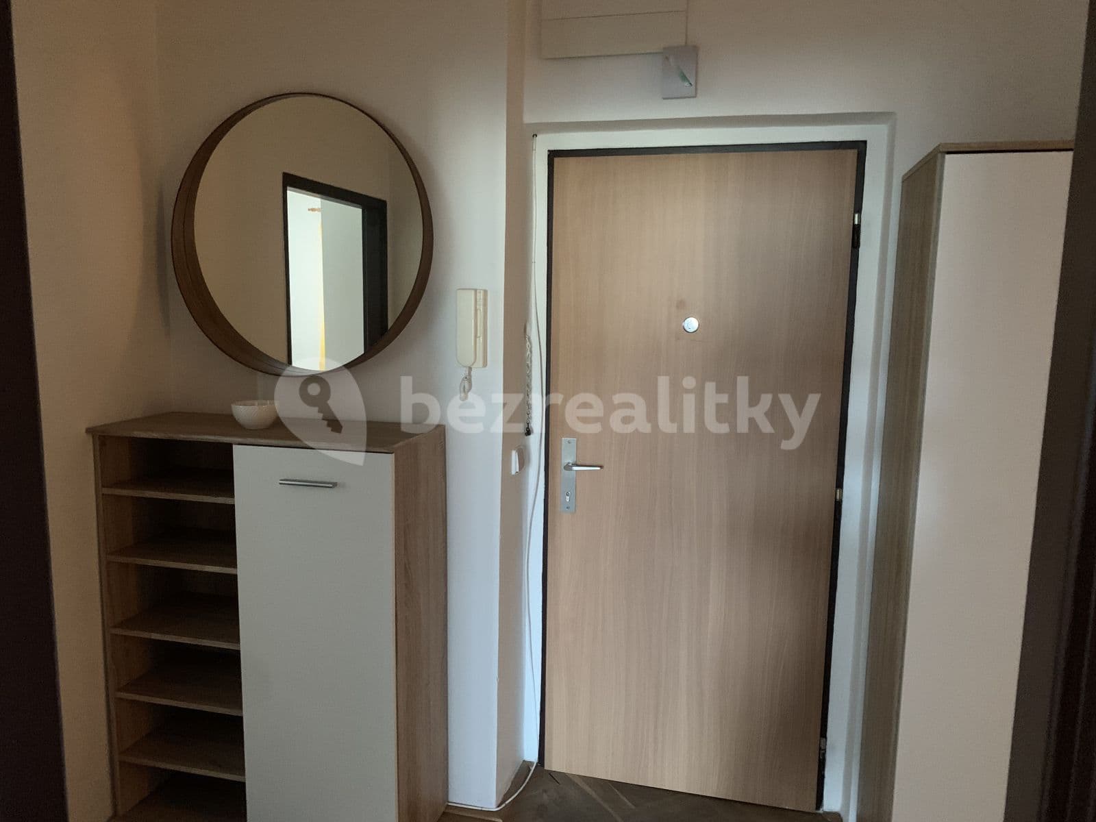 Pronájem bytu 2+1 57 m², U Kombinátu, Praha, Praha Pronájem bytu 2+1 57 m², U Kombinátu, Praha, Praha