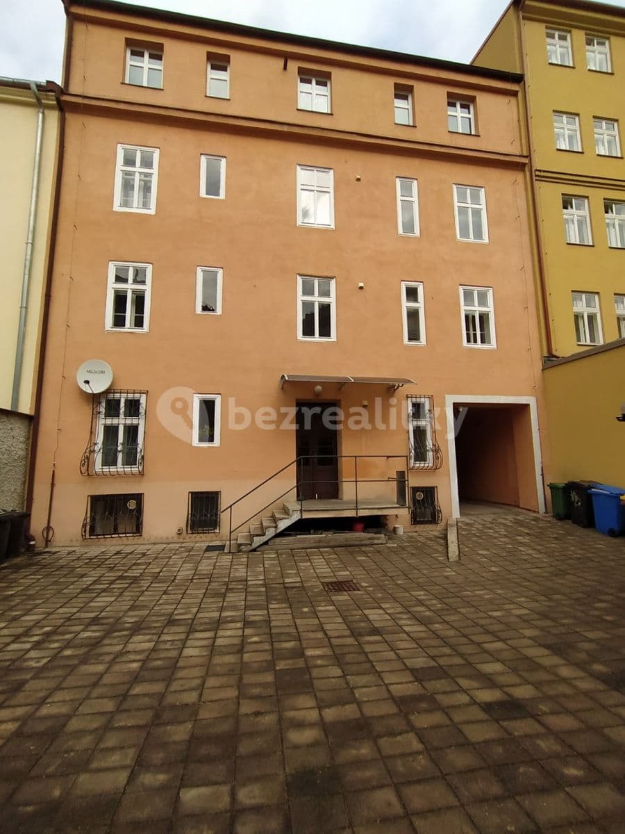 Pronájem bytu 3+1 110 m², Roháčova, Praha, Praha Pronájem bytu 3+1 110 m², Roháčova, Praha, Praha