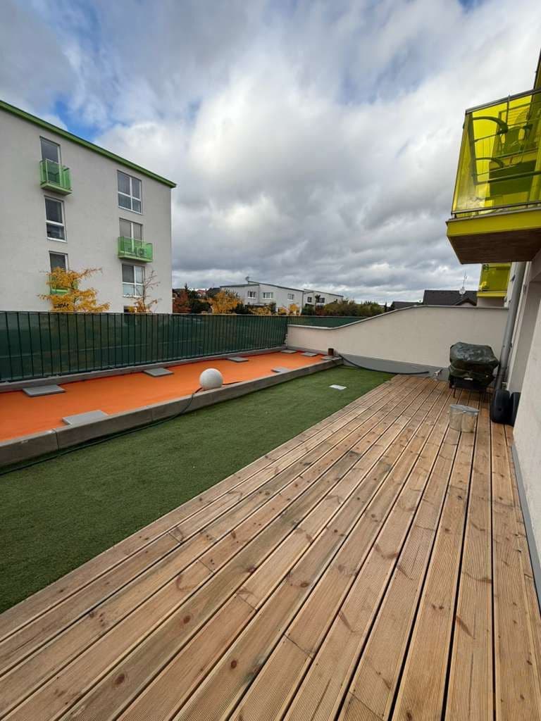 Pronájem bytu 2+kk 68 m², Jesenice, Středočeský kraj Pronájem bytu 2+kk 68 m², Jesenice, Středočeský kraj