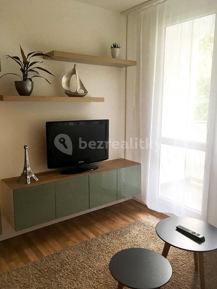 Pronájem bytu 2+kk 41 m², Hurbanova, Praha, Praha Pronájem bytu 2+kk 41 m², Hurbanova, Praha, Praha